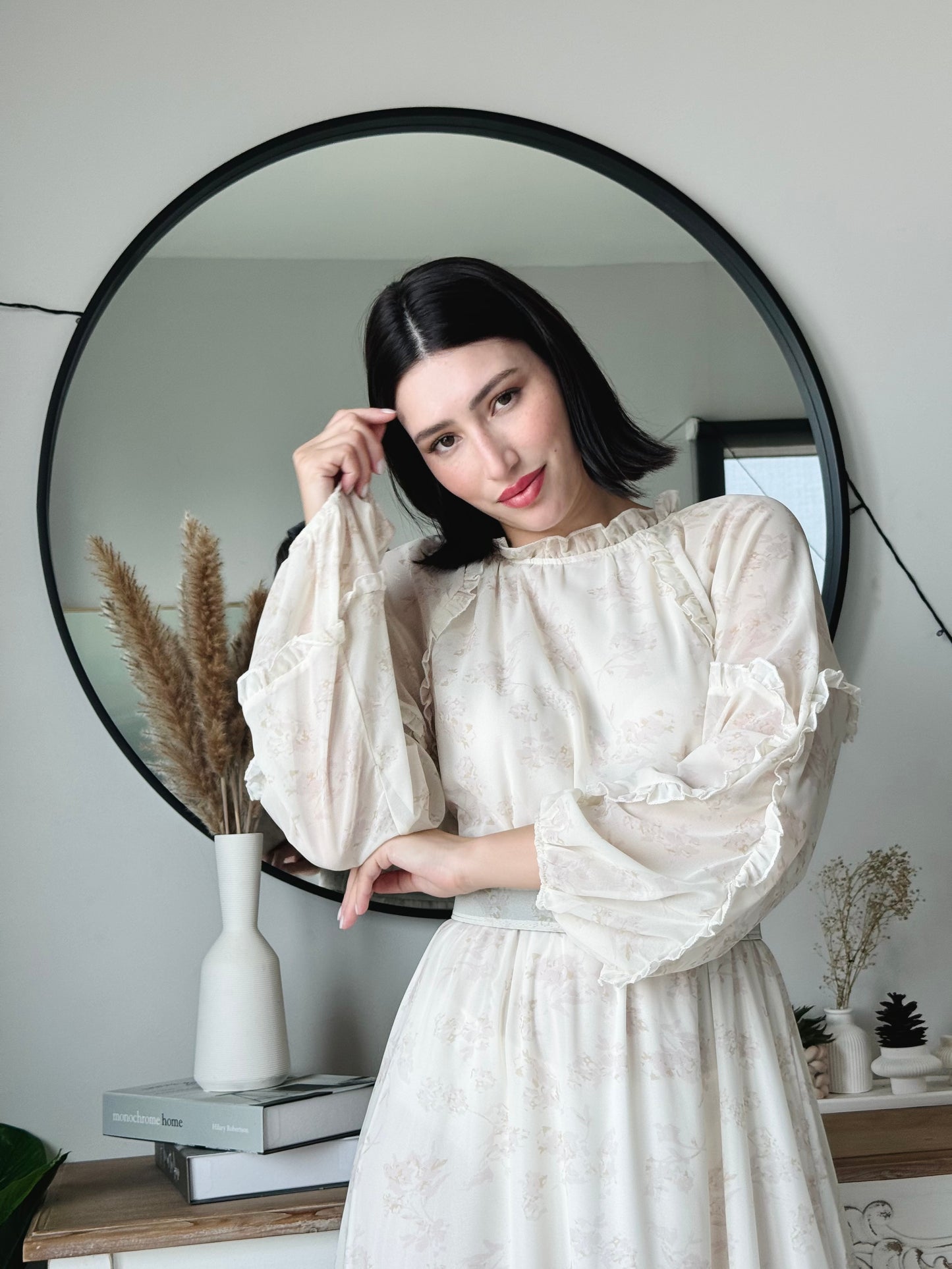 Iris Frill Dress in Ivory